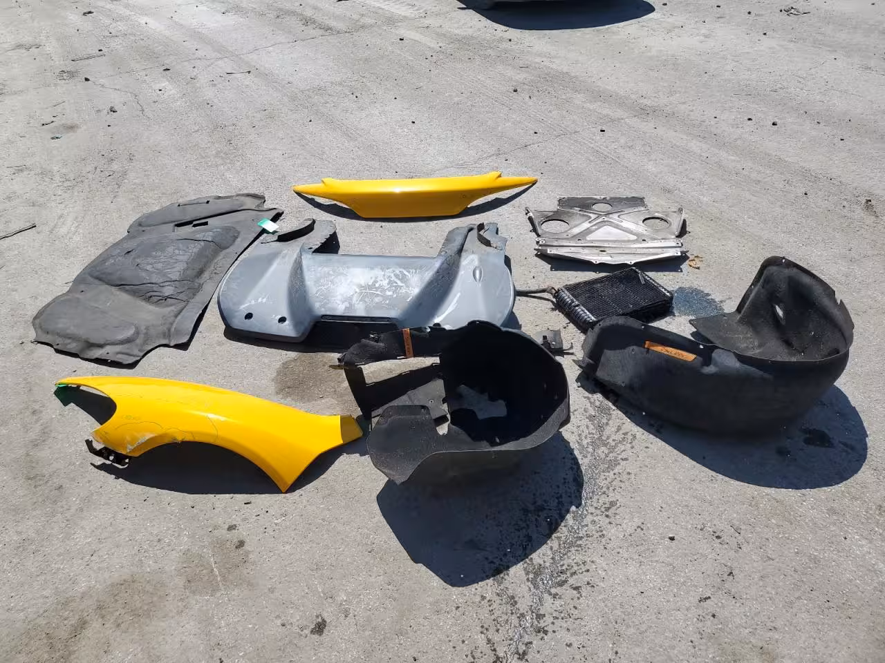 Vehicle photo 8